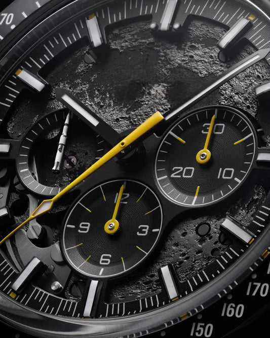 DM A02 Speedmaster Dark Horizon